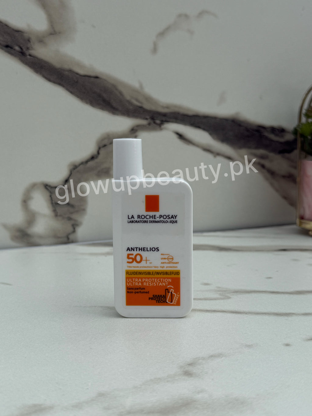 LA ROCHE POSAY ANTHELIOS FLUID INVISIBLE 50+ SPF