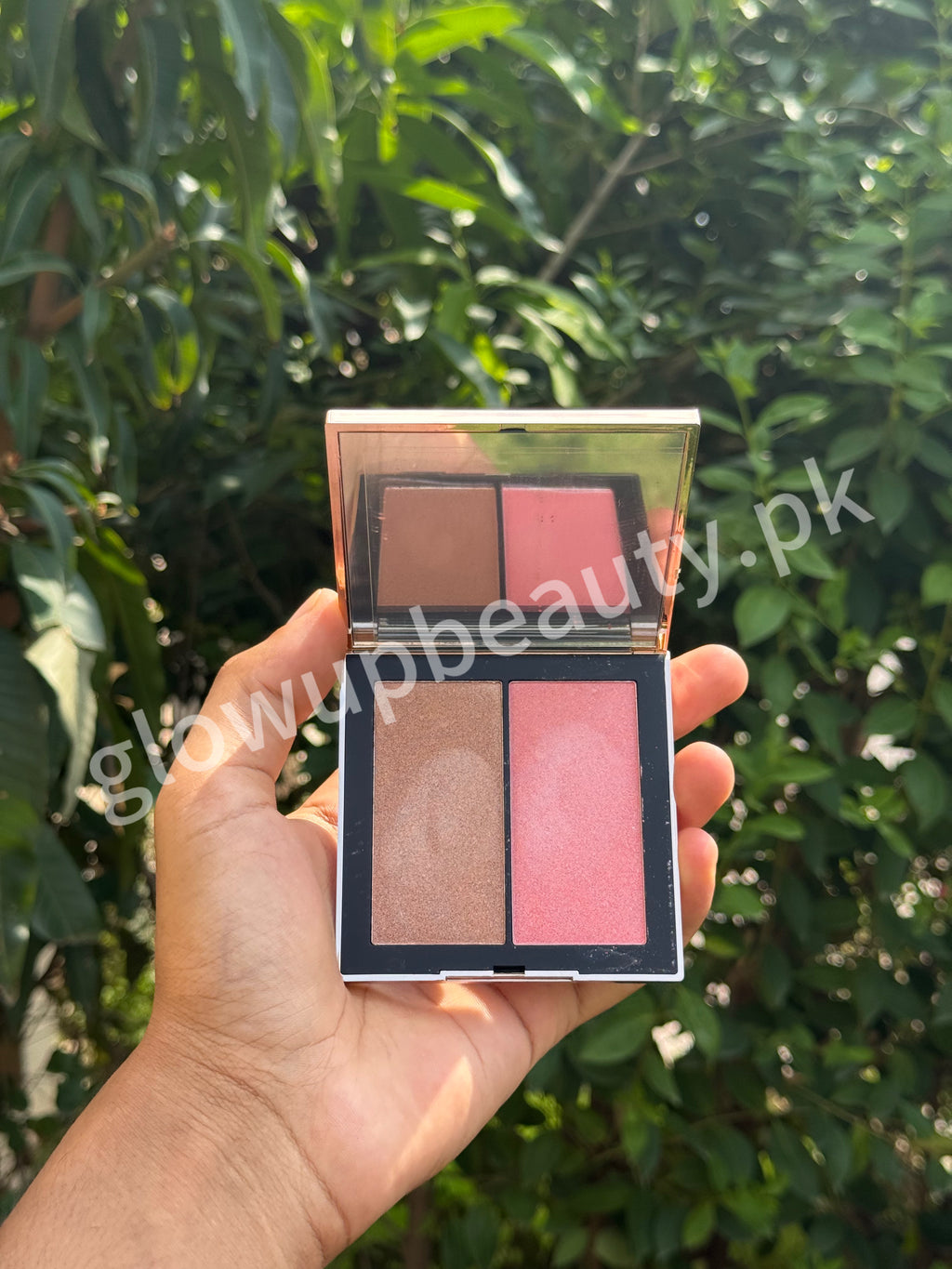 NARS UNIHIBITED BLUSH DUO PALETTE 19 GRAMS COMBINED QUANTITY😍