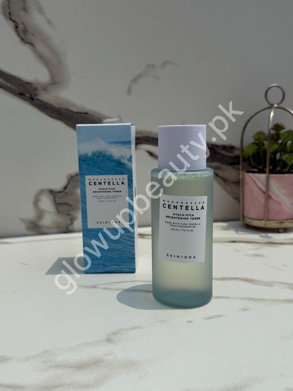 SKIN 1004 CENTELLA HYALU-CICA BRIGHTENING TONER 210 ML