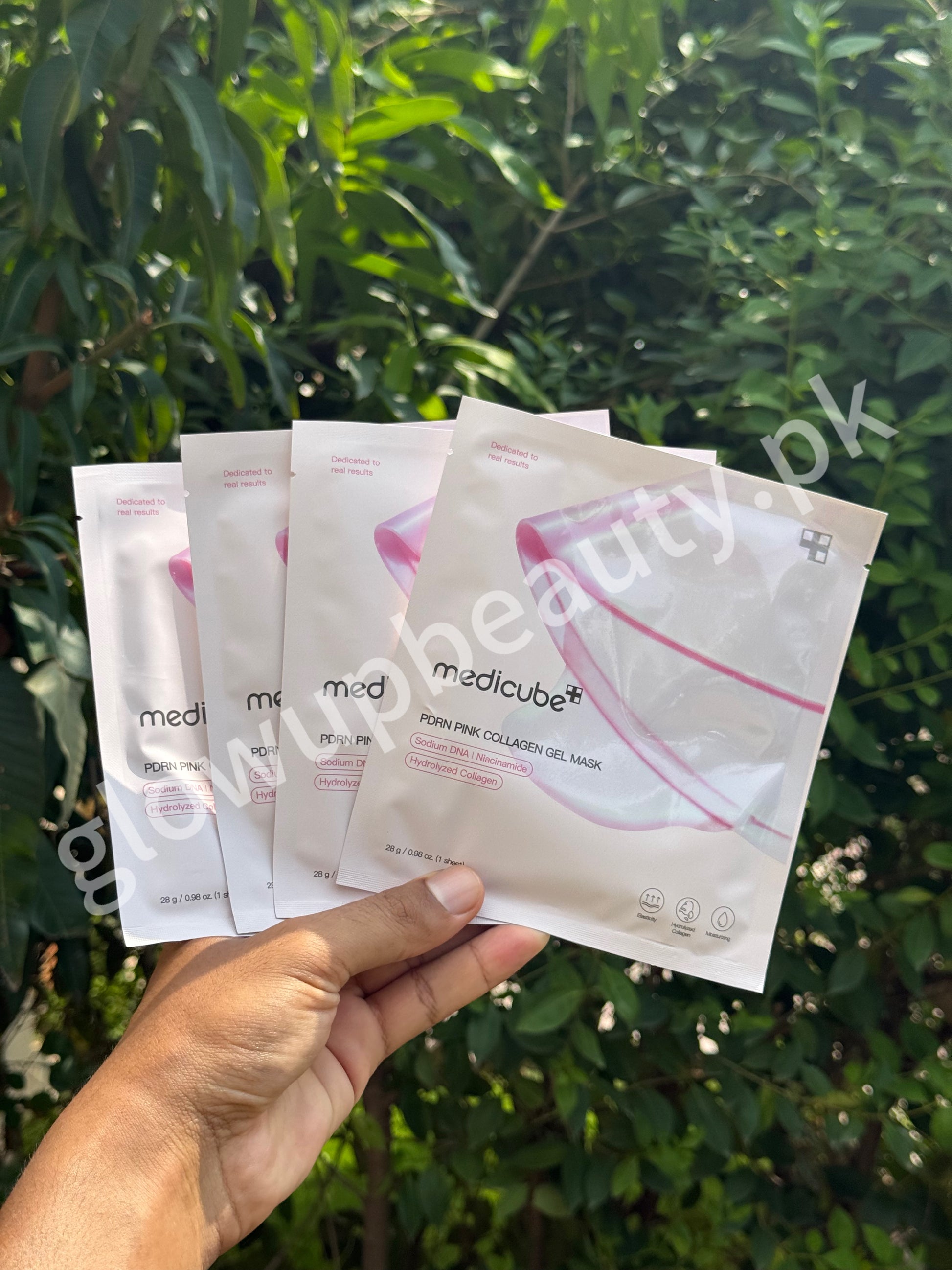 MEDICUBE PDRN PINK COLLAGEN GEL MASK PACK OF 4
