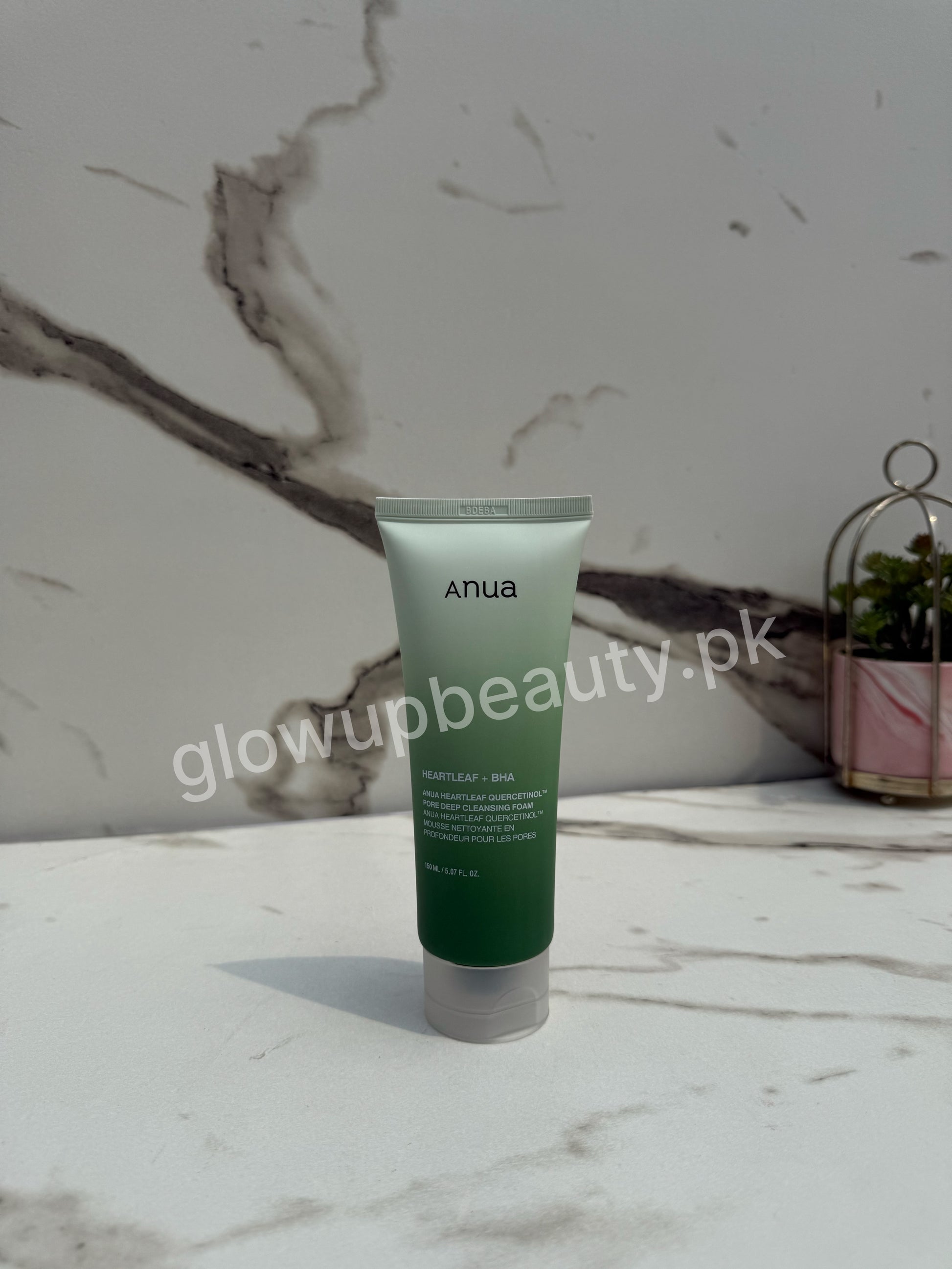 ANUA HEARTLEAF + BHA QUERCETINOL DEEP CLEANSING FOAM – 150ML. (WHITE BOX)