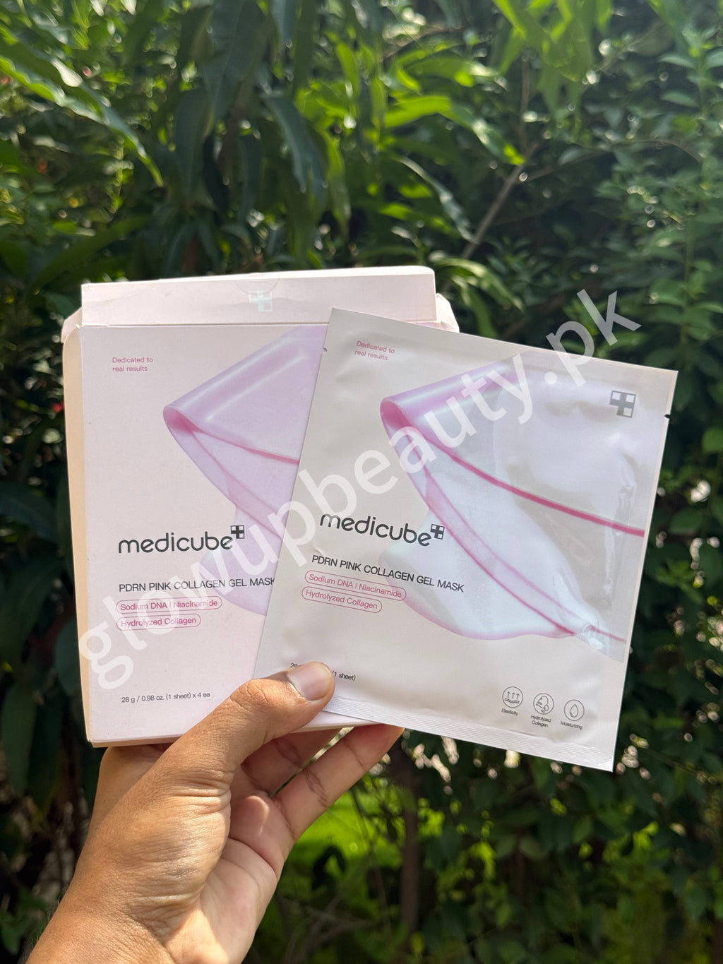 MEDICUBE PDRN PINK COLLAGEN GEL MASK PACK OF 4
