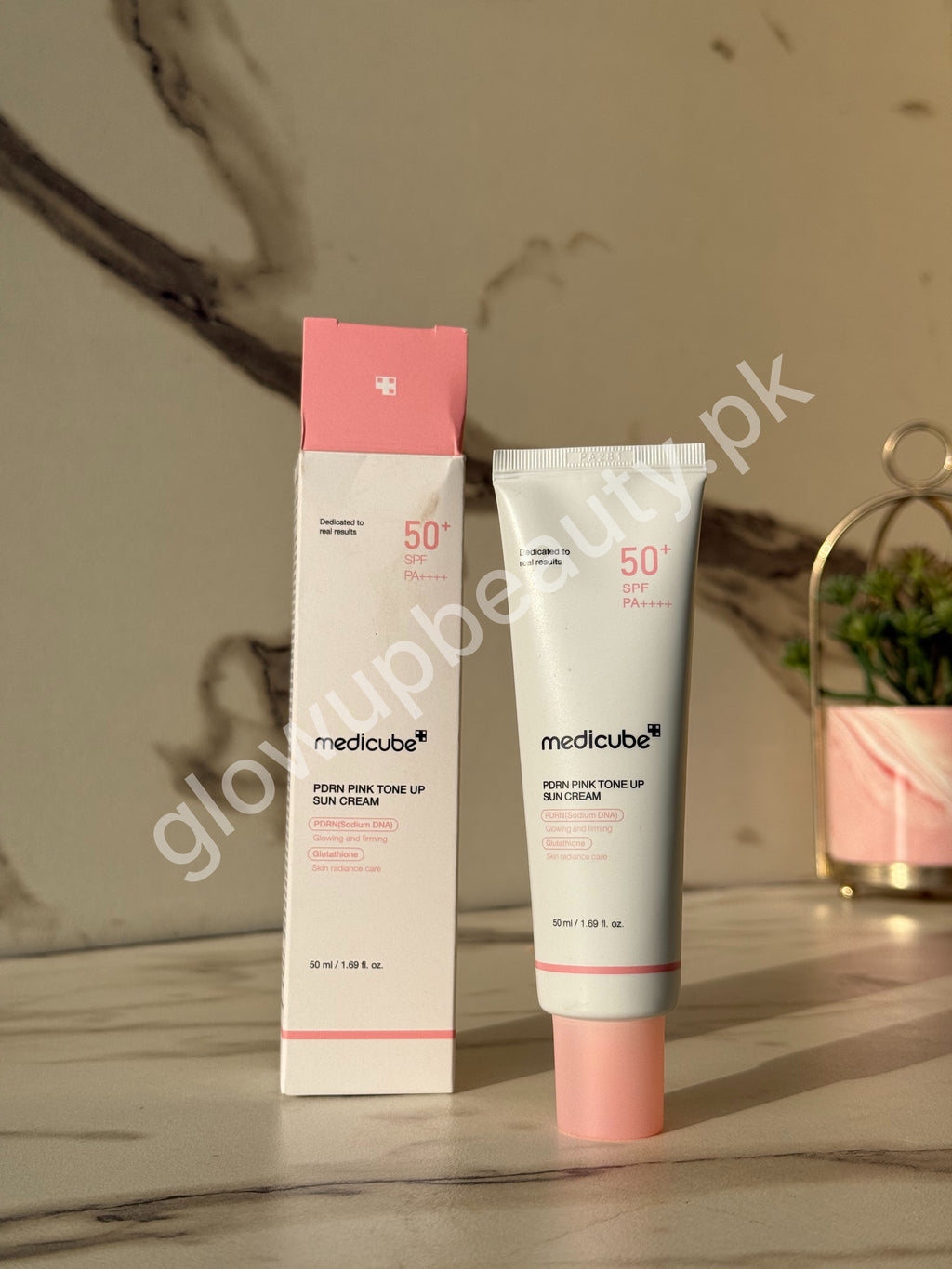 MEDICUBE PDRN PINK TONE UP SUN CREAM