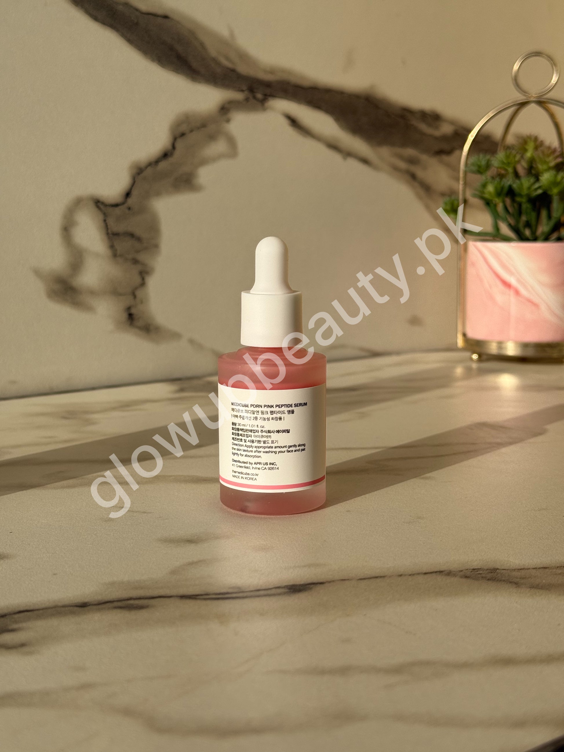 MEDICUBE PDRN PINK PEPTIDE SERUM – REVITALIZE & GLOW 30 ML