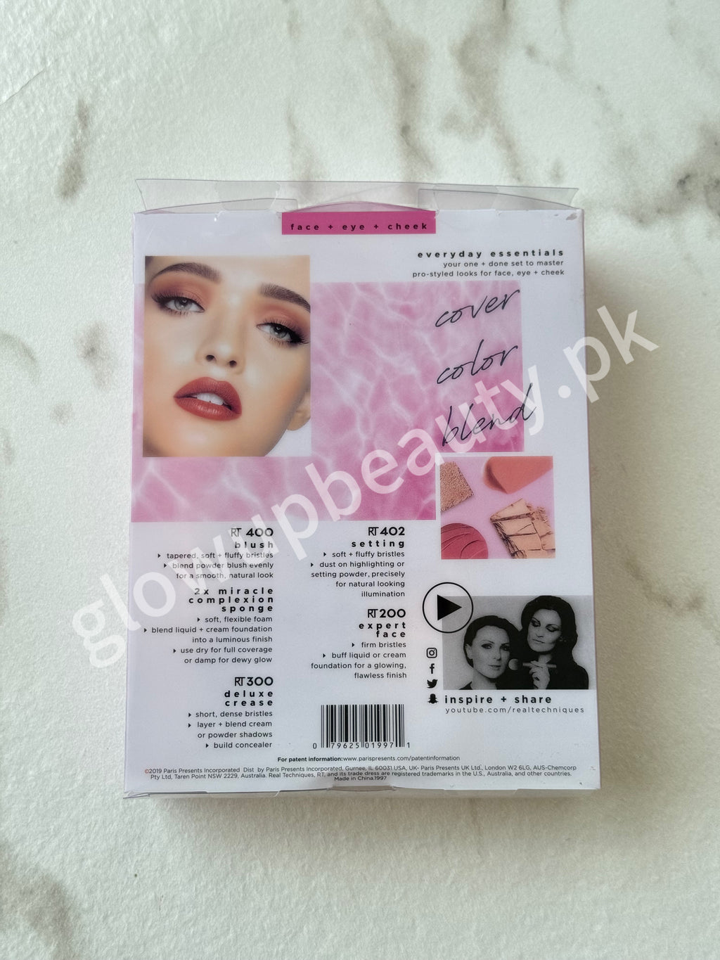 REAL TECHNIQUE PREMIUM QUALITY BRUSHES SET