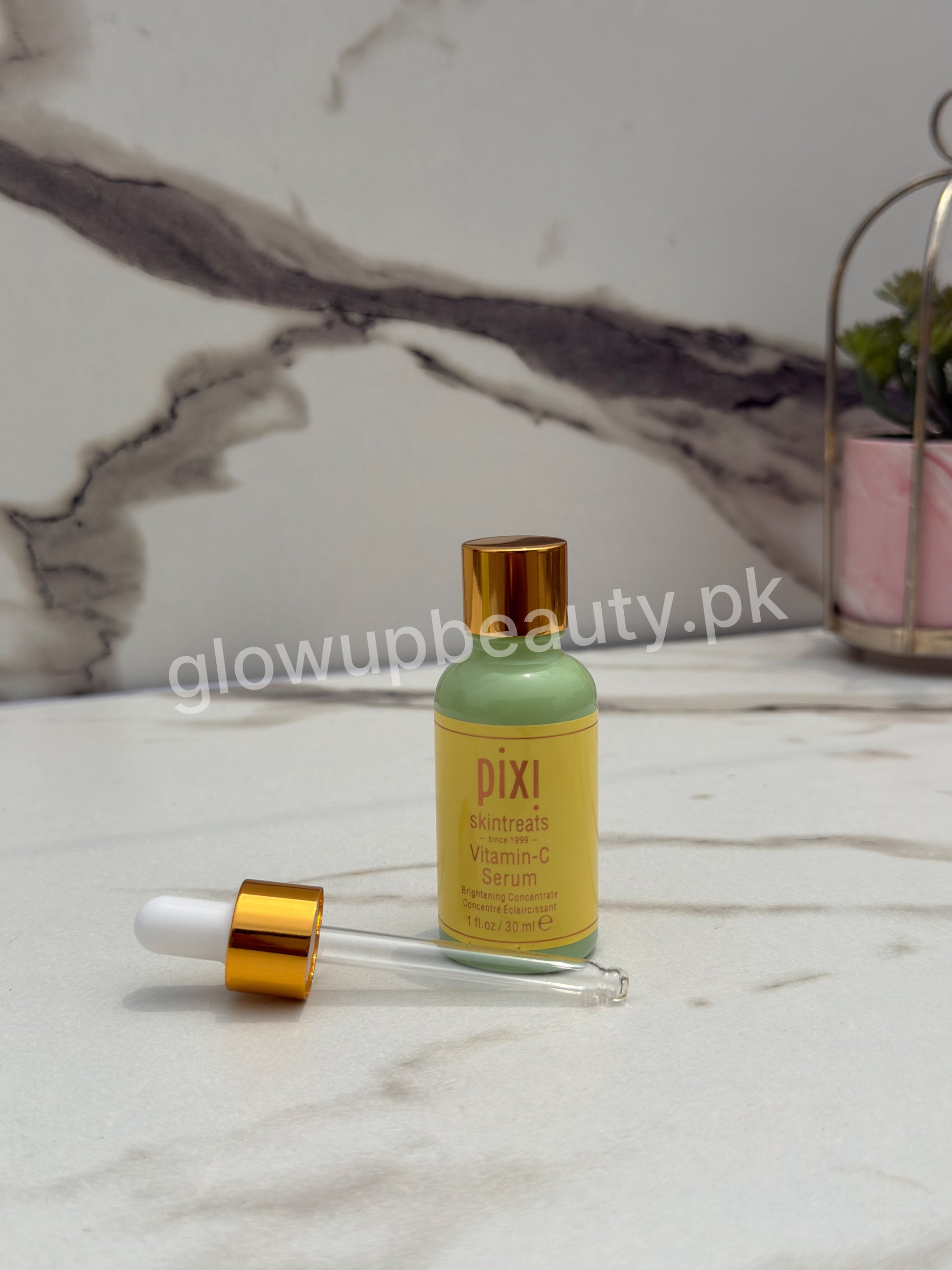 PIXI VITAMIN C SERUM-VITAMIN C AND FERULIC ACID