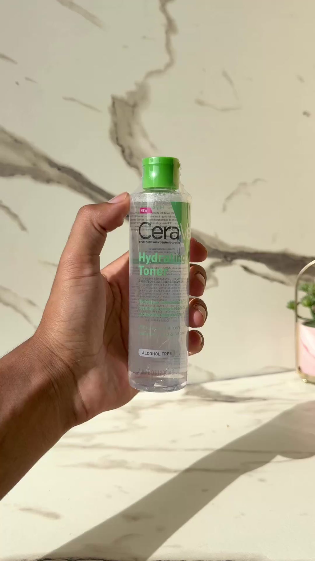 CERA VE HYDRATING TONER